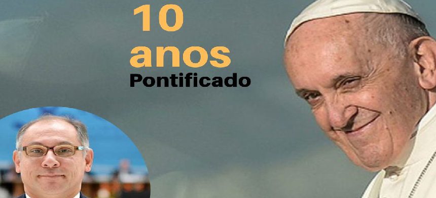papa-francisco10anosfaixa